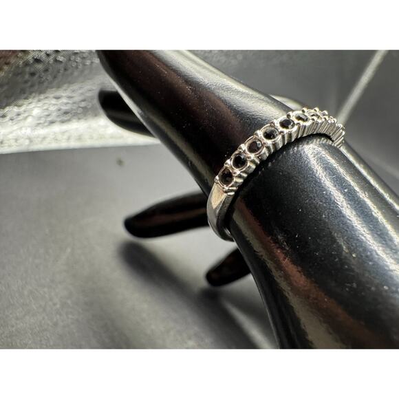 Swarovski Black Crystal Rhodium Plated Eternity Band Ring Size 7 Stackable - Picture 4 of 10